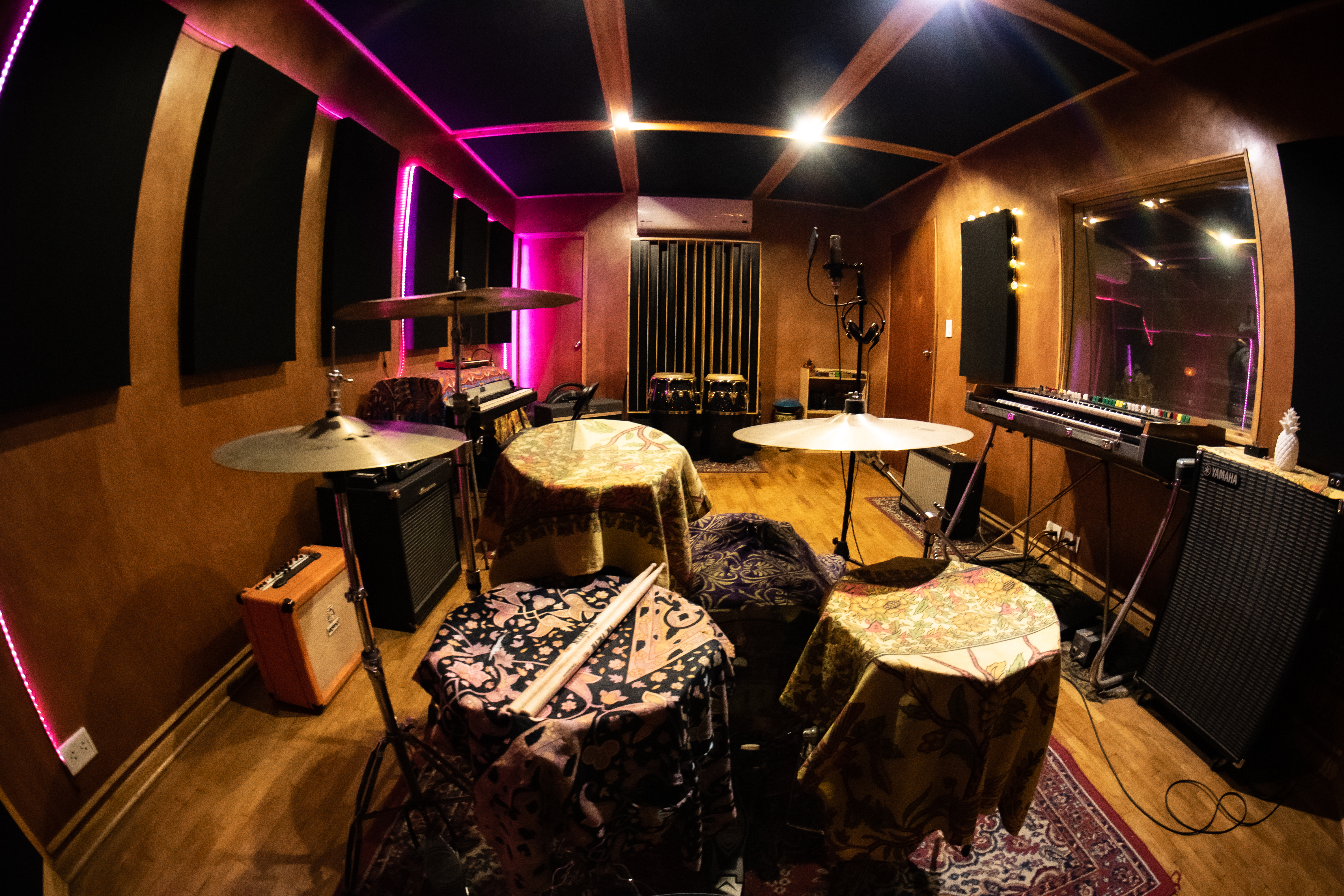 Sala de grabación del estudio Audio Dealers